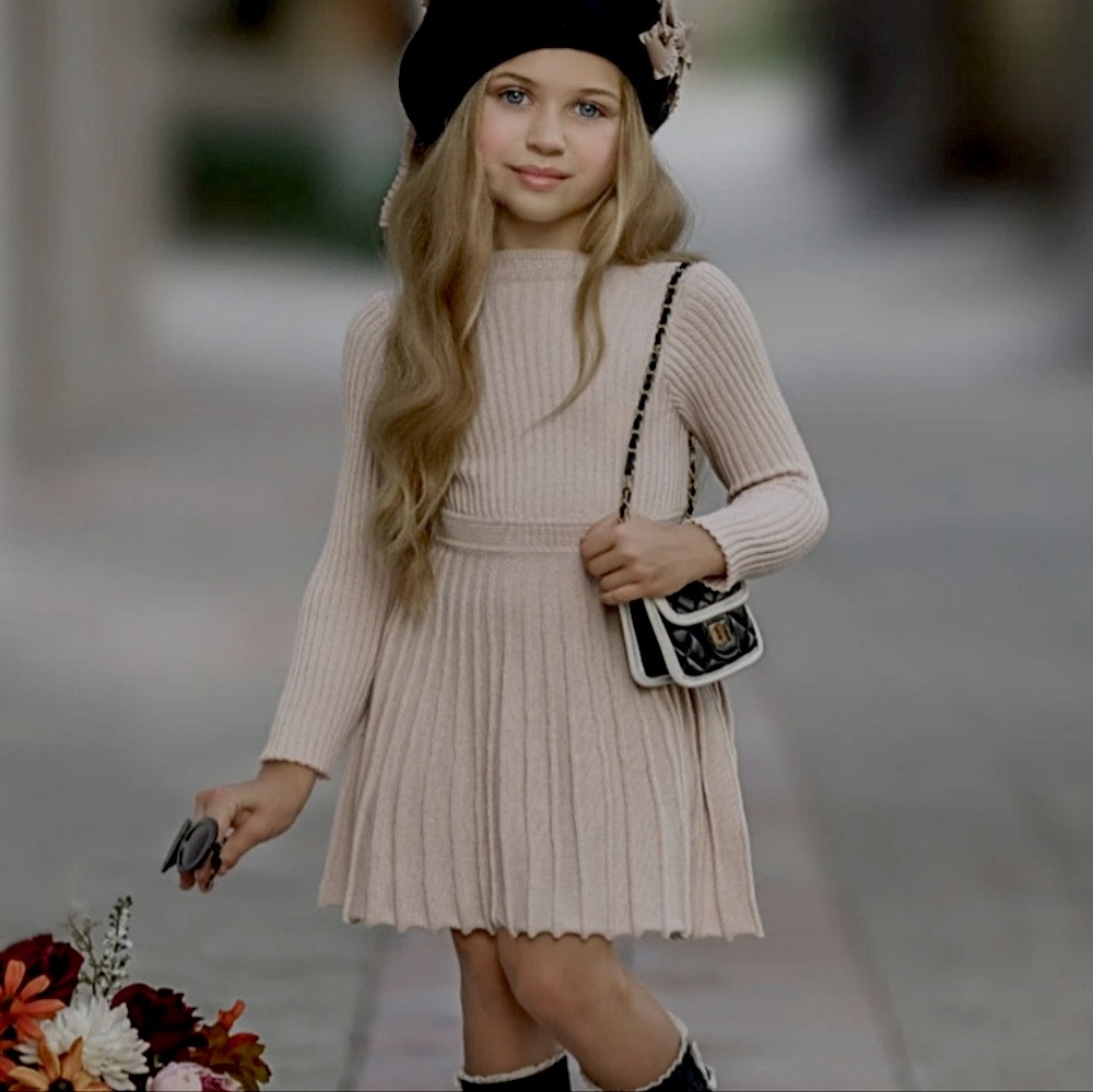 Mia Belle Prim and Proper Pleated Sweater Dress Sz 8 Beige